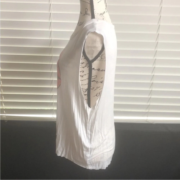 Desert Dreamer Juicy Lips Tank‎ - Picture 4 of 6